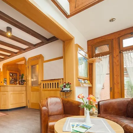 Hotel Im Wiesengrund 3*